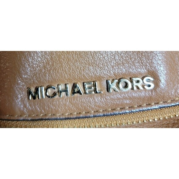 MICHAEL MICHAEL KORS Bedford Tan Leather Flap Crossbody - Picture 9 of 9